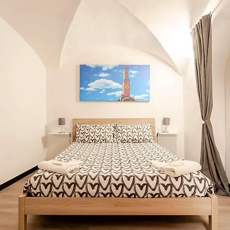 The First Porta Soprana Prione Apartment Genoa Exterior photo